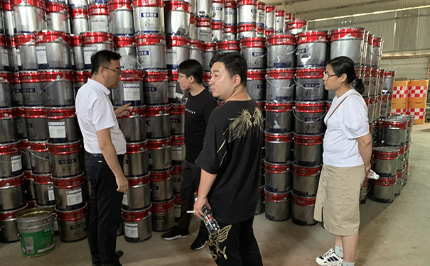 專業(yè)的咨詢和服務.jpg